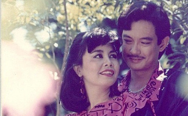 Tài tử Chánh Tín và những hình ảnh khiến triệu con tim mê đắm lúc sinh thời chanh tin va nhung hinh anh khien trieu con tim me dam luc sinh thoi