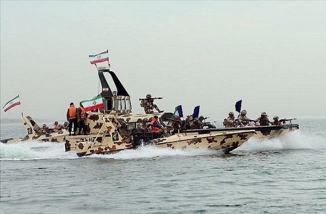 Hải quân Vệ binh Cách mạng Hồi giáo Iran tuyên bố trả thù cho tướng Soleimani hai quan ve binh cach mang hoi giao iran tuyen bo tra thu cho tuong soleimani