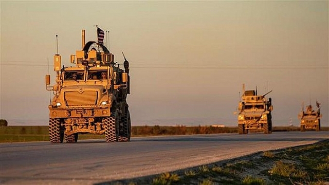 Mỹ bất ngờ tăng cường quân tại các mỏ dầu ở Syria my tang cuong quan su de kiem soat cac mo dau o syria