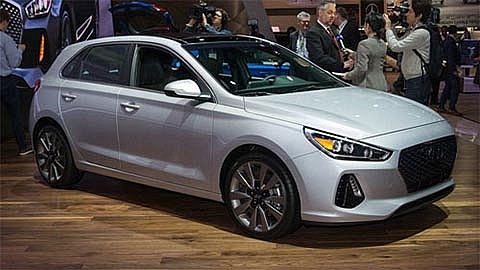 hyundai ra mat accent ban hatchback tai my gia tu 386 trieu dong