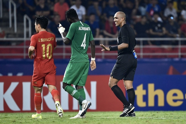 bao thai lan u23 doi nha bi loai vi trong tai thieu cong bang