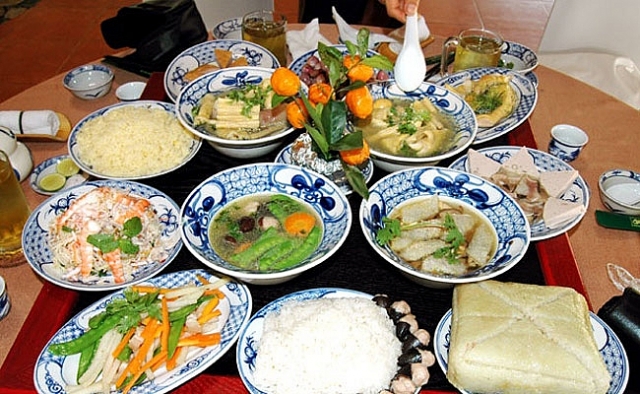 cung tat nien tet 2020 ngay gio nao nghi thuc the nao la chuan nhat