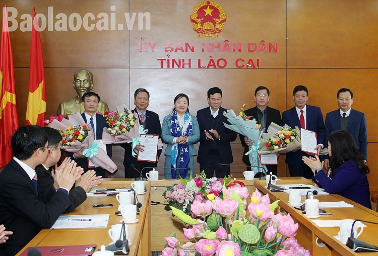 Lào Cai, Gia Lai, Hậu Giang kiện toàn nhân sự, bổ nhiệm lãnh đạo mới Lào Cai, Gia Lai, Hậu Giang kiện toàn nhân sự, bổ nhiệm lãnh đạo mới