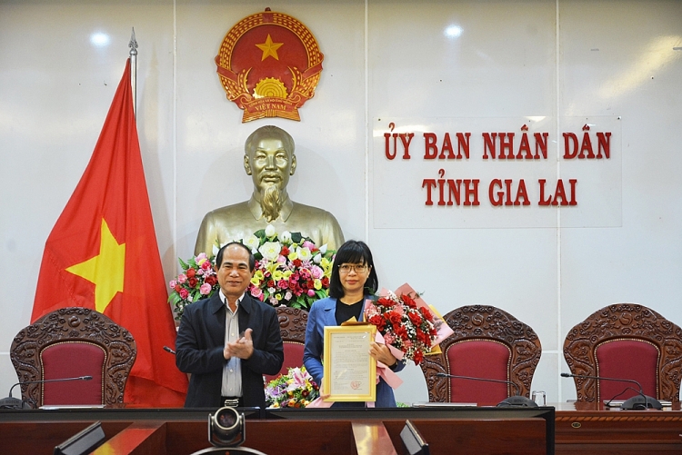 Lào Cai, Gia Lai, Hậu Giang kiện toàn nhân sự, bổ nhiệm lãnh đạo mới Lào Cai, Gia Lai, Hậu Giang kiện toàn nhân sự, bổ nhiệm lãnh đạo mới