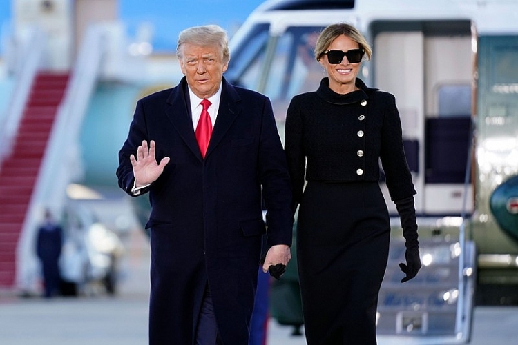 Những hình ảnh cuối cùng của ông Trump trên cương vị tổng thống Mỹ
