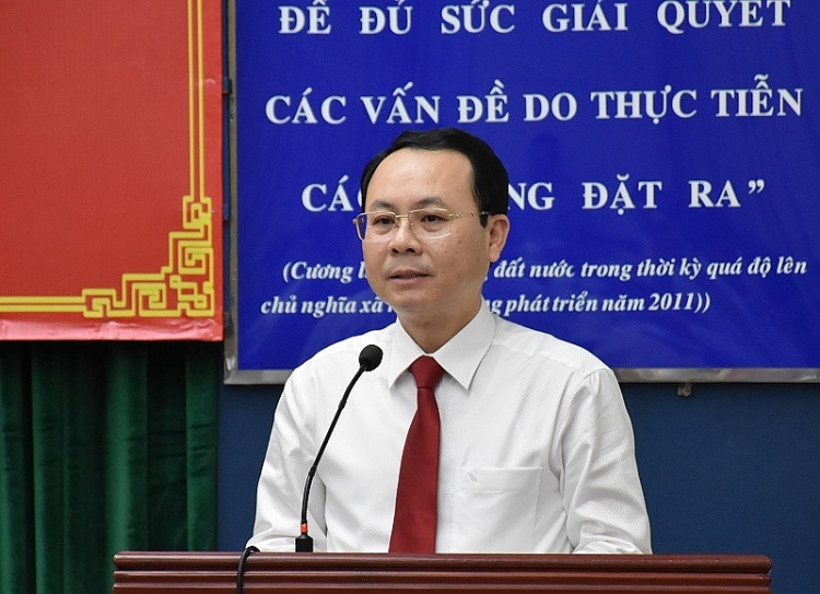 Ông Nguyễn Văn Hiếu phát biểu nhận nhiệm vụ (Ảnh: TÁ LÂM/PLO) Ông Nguyễn Văn Hiếu phát biểu nhận nhiệm vụ (Ảnh: TÁ LÂM/PLO)
