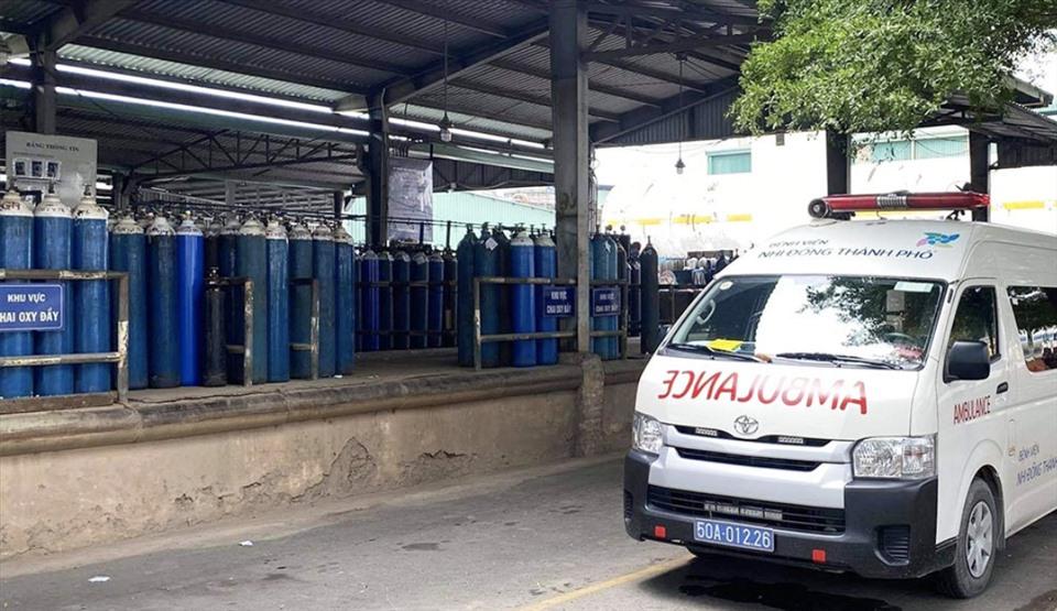 Đảm bảo cung ứng oxy phục vụ điều trị bệnh nhân COVID-19 Đảm bảo cung ứng oxy phục vụ điều trị bệnh nhân COVID-19