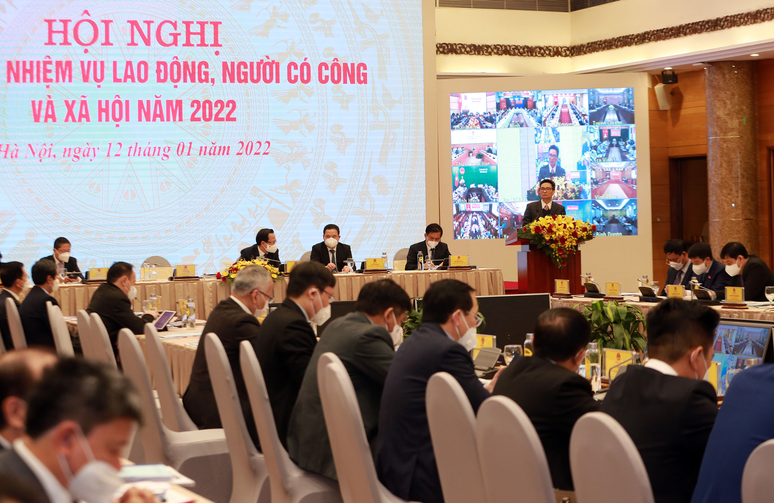 Tiếp tục chuyển biến mạnh hơn trong các lĩnh vực lao động, xã hội, người có công