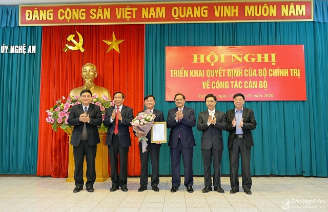Ông Thái Thanh Quý giữ chức Bí thư Tỉnh uỷ Nghệ An ong thai thanh quy giu chuc bi thu tinh uy nghe an