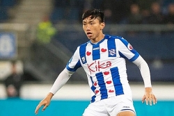 hlv truong ha noi fc neu ly do khien van hau bi that sung o sc heerenveen