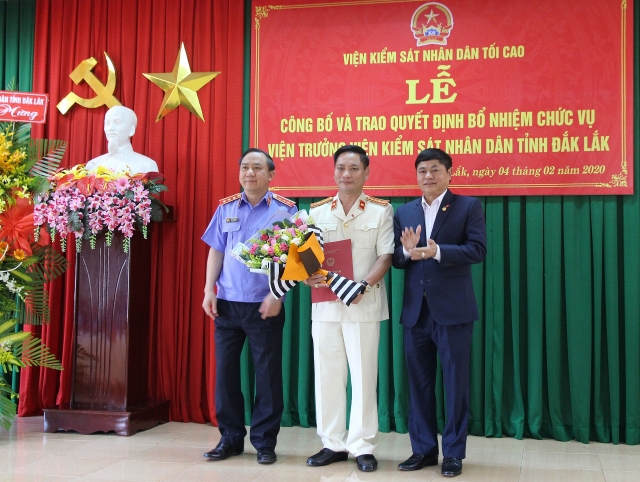 Tin nhân sự, lãnh đạo mới tại Hải Phòng, Quảng Ninh, Đắk Lắk tin nhan su lanh dao moi tai hai phong quang ninh dak lak