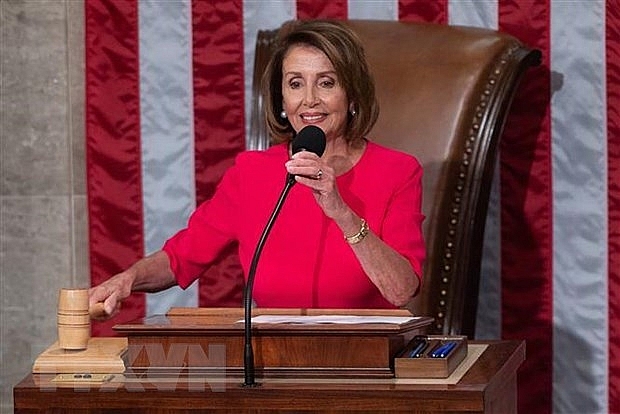 Kết thúc luận tội, Tổng thống Mỹ Donald Trump được tuyên "trắng án" ket thuc luan toi tong thong my donald trump duoc tuyen trang an