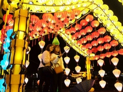 ram thang gieng nen di chua nao de cau may man binh an ca nam