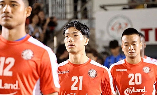 Công Phượng lập siêu phẩm, CLB TP.HCM đè bẹp Hougang United ở AFC Cup cong phuong lap sieu pham clb tphcm de bep hougang united o afc cup