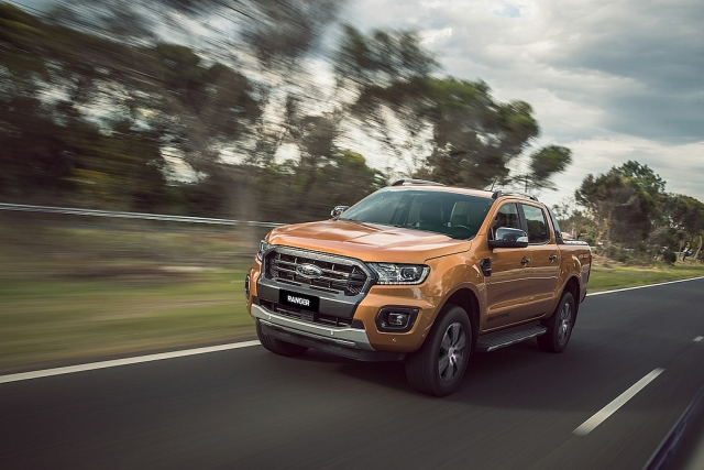 Ford Ranger Limited ra mắt với thiết kế mới, giá không đổi ford ranger limited ra mat voi thiet ke moi gia tu khong doi