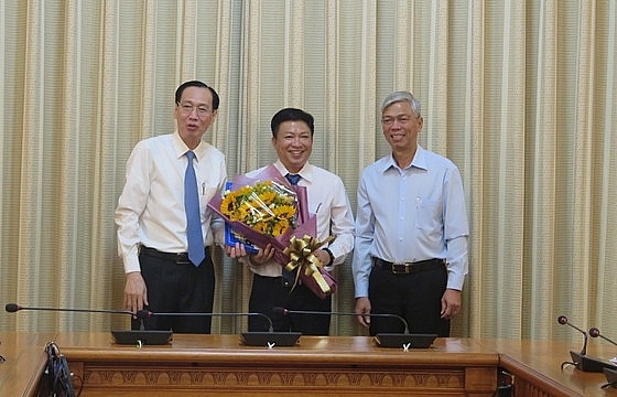 Nhân sự, lãnh đạo mới tại TP.HCM, Đắk Lắk, Hưng Yên nhan su lanh dao moi tai tphcm dak lak hung yen