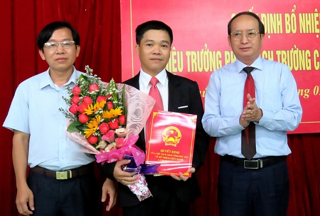 Tin nhân sự, lãnh đạo mới tại Phú Yên, Đà Nẵng, Hậu Giang tin nhan su lanh dao moi tai phu yen da nang hau giang 100592