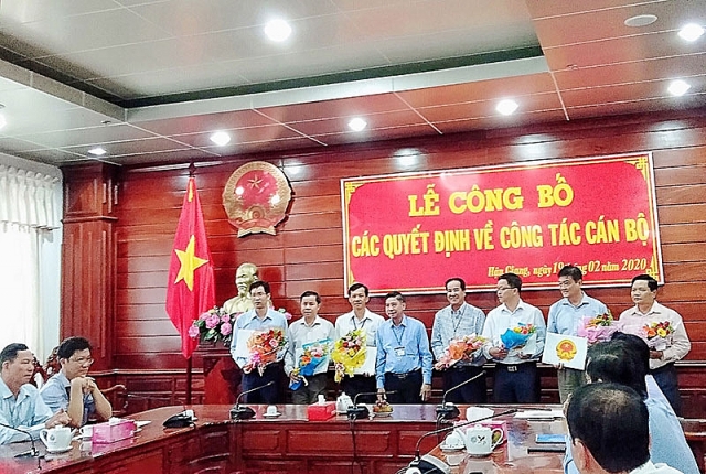 Tin nhân sự, lãnh đạo mới tại Phú Yên, Đà Nẵng, Hậu Giang tin nhan su lanh dao moi tai phu yen da nang hau giang 100592