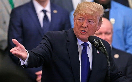 Mỹ: Tổng thống Trump yêu cầu chi thêm 2,5 tỷ USD để chống dịch COVID-19 my tong thong trump yeu cau chi them 25 ty usd de chong dich covid 19