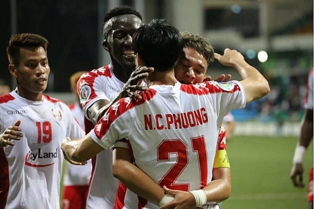 Công Phượng lập siêu phẩm, CLB TP.HCM đè bẹp Hougang United ở AFC Cup cong phuong lap sieu pham clb tphcm de bep hougang united o afc cup