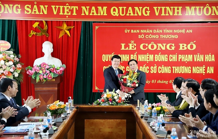 Bổ nhiệm nhân sự, lãnh đạo mới Nghệ An, Hà Tĩnh, Bình Định Bổ nhiệm nhân sự, lãnh đạo mới Nghệ An, Hà Tĩnh, Bình Định
