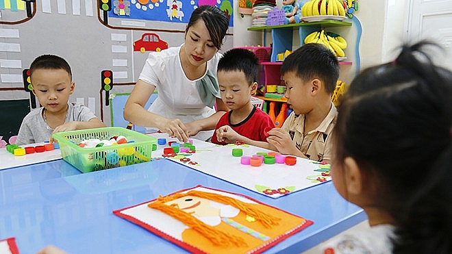 Hà Nội đang xây dựng lộ trình cho trẻ mầm non đi học từ 1/3 (Ảnh minh họa