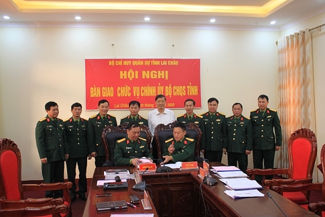 Tin điều động, bổ nhiệm nhân sự mới tại Quân khu 1, Quân khu 2 tin dieu dong bo nhiem nhan su moi tai quan khu 1 quan khu 2