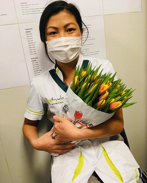Ở tuyến đầu chống COVID-19, cô gái H'Mông nói tiếng Anh như gió chia sẻ đầy cảm động o tuyen dau chong covid 19 co gai hmong noi tieng anh nhu gio chia se day cam dong