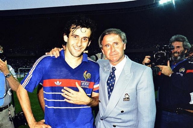 Người thầy của thế hệ vàng vô địch EURO 1984 qua đời ở tuổi 87 nguoi thay cua the he vang vo dich euro 1984 qua doi o tuoi 87