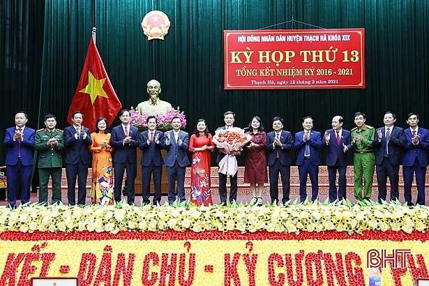 Nghệ An, Hà Tĩnh, Sơn La bổ nhiệm hàng loạt lãnh đạo mới Nghệ An, Hà Tĩnh, Sơn La bổ nhiệm hàng loạt lãnh đạo mới