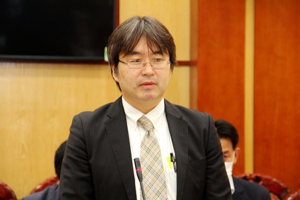Ngài Yamamoto Kohei phát biểu tại buổi làm việc Ngài Yamamoto Kohei phát biểu tại buổi làm việc