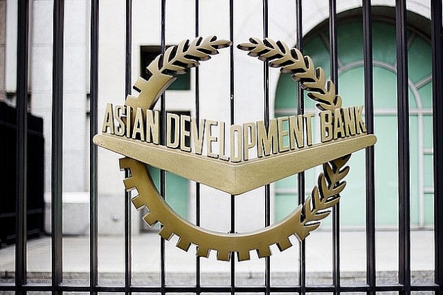 Hỗ trợ đối phó dịch COVID-19, ADB duyệt chi 20 tỷ USD ho tro doi pho dich covid 19 adb duyet chi 20 ty usd
