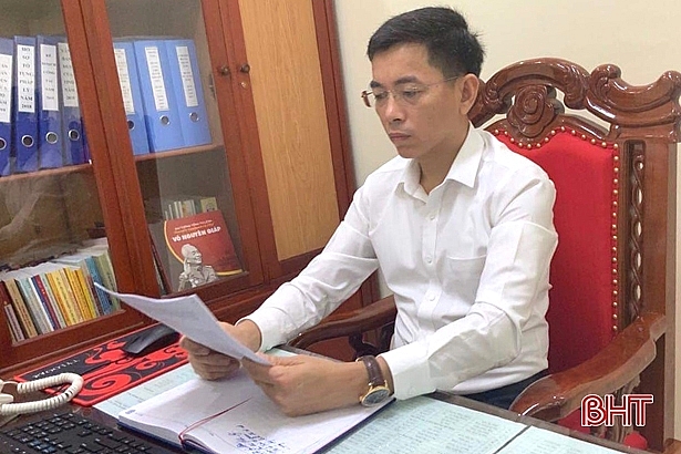 Tin bổ nhiệm nhân sự, lãnh đạo mới tại Khánh Hoà, Hà Tĩnh tin bo nhiem nhan su lanh dao moi tai khanh hoa ha tinh