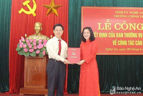 Tin bổ nhiệm lãnh đạo mới tại TP.HCM, An Giang, Nghệ An tin bo nhiem lanh dao moi tai tphcm an giang nghe an