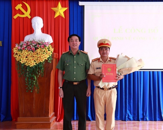 Tin bổ nhiệm lãnh đạo mới tại TP.HCM, An Giang, Nghệ An tin bo nhiem lanh dao moi tai tphcm an giang nghe an