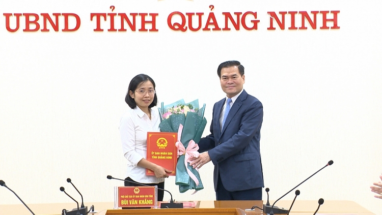 Hà Tĩnh, Quảng Ninh, Quảng Ngãi bổ nhiệm hàng loạt nhân sự mới Hà Tĩnh, Quảng Ninh, Quảng Ngãi bổ nhiệm hàng loạt nhân sự mới