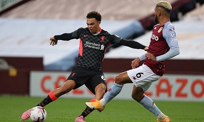 Liverpool (trái) đang rất cần 3 điểm ở trận gặp Aston Villa Liverpool (trái) đang rất cần 3 điểm ở trận gặp Aston Villa