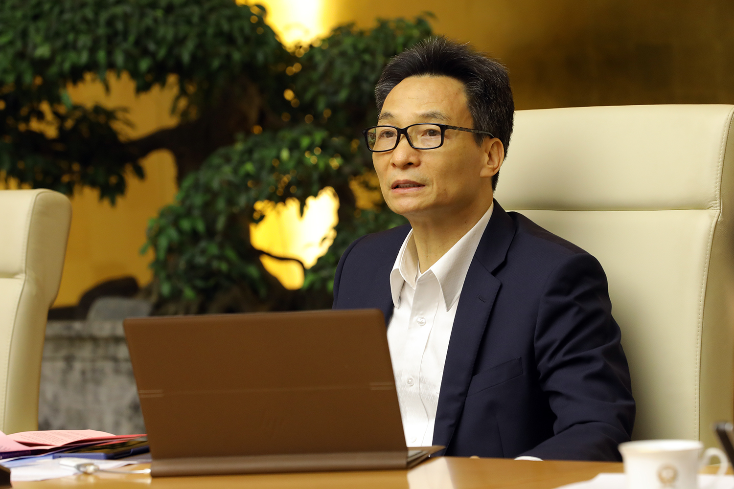 Giữ an toàn trong nước, tận dụng thời gian, cơ hội phát triển kinh tế Giữ an toàn trong nước, tận dụng thời gian, cơ hội phát triển kinh tế