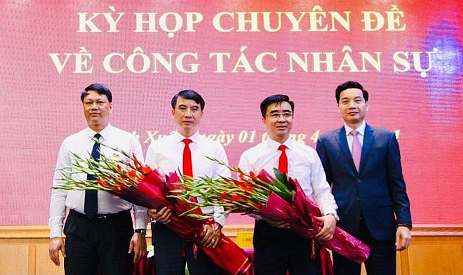 Ông Võ Đăng Dũng được phê chuẩn giữ chức Chủ tịch UBND quận Thanh Xuân (Ảnh: ANTĐ) Ông Võ Đăng Dũng được phê chuẩn giữ chức Chủ tịch UBND quận Thanh Xuân (Ảnh: ANTĐ)