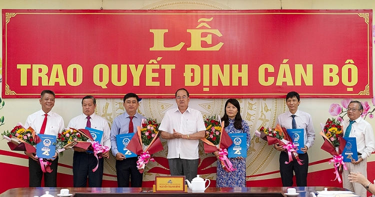 An Giang, Bình Thuận, Bà Rịa - Vũng Tàu bổ nhiệm nhân sự lãnh đạo mới An Giang, Bình Thuận, Bà Rịa - Vũng Tàu bổ nhiệm nhân sự lãnh đạo mới