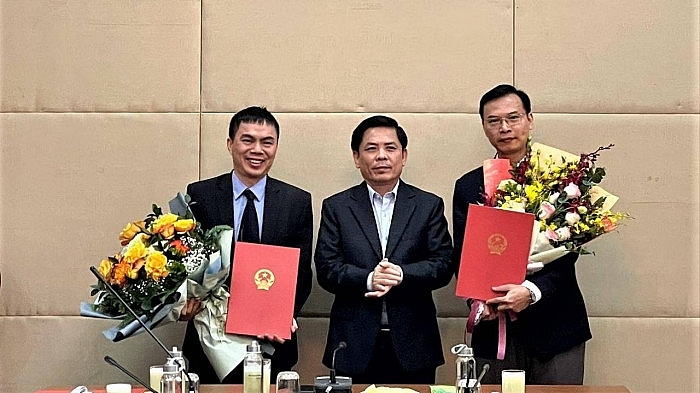 Bổ nhiệm lãnh đạo mới Bộ Giao thông, Bộ Giáo dục và Đào tạo Bổ nhiệm lãnh đạo mới Bộ Giao thông, Bộ Giáo dục và Đào tạo
