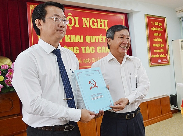 dong nai trien khai quyet dinh nhan su cua ban bi thu
