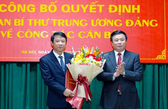 Bổ nhiệm Phó giám đốc Học viện Chính trị quốc gia Hồ Chí Minh bo nhiem pho giam doc hoc vien chinh tri quoc gia ho chi minh