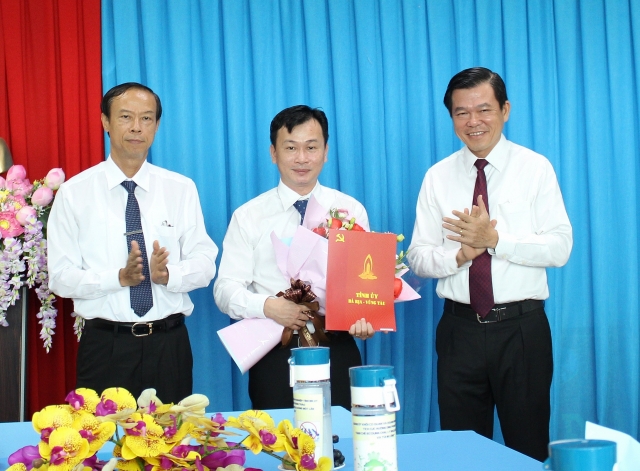 Gia Lai, Kon Tum, Bà Rịa - Vũng Tàu bổ nhiệm lãnh đạo mới gia lai kon tum ba ria vung tau bo nhiem lanh dao moi