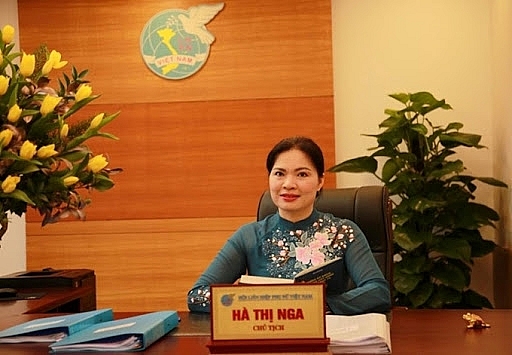 chan dung ba ha thi nga tan chu tich hoi lien hiep phu nu viet nam