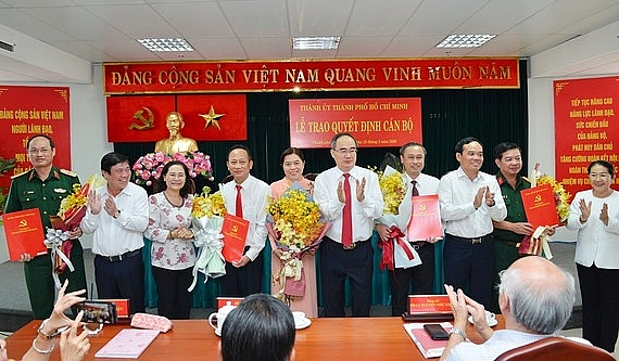 Ban Bí thư kiện toàn nhân sự, lãnh đạo mới tại TP.HCM ban bi thu kien toan nhan su lanh dao moi tai tphcm