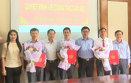 Thừa Thiên - Huế, Kon Tum, Đắk Nông điều động, bổ nhiệm lãnh đạo mới thua thien hue kon tum dak nong dieu dong bo nhiem lanh dao moi