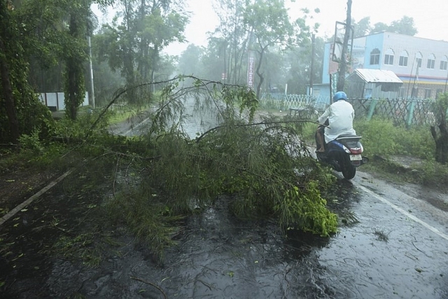 Siêu bão Amphan tàn phá Ấn Độ và Bangladesh, ít nhất 106 người thiệt mạng sieu bao amphan tan pha an do va bangladesh giet chet it nhat 106 nguoi