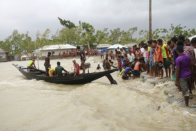Siêu bão Amphan tàn phá Ấn Độ và Bangladesh, ít nhất 106 người thiệt mạng sieu bao amphan tan pha an do va bangladesh giet chet it nhat 106 nguoi