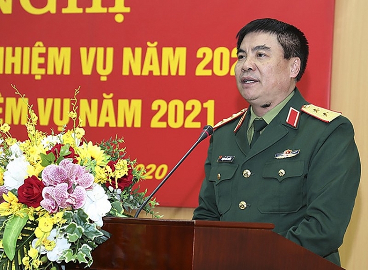 Trung tướng Phạm Đức Duyên được bổ nhiệm làm Chính ủy Quân khu 2, Bộ Quốc phòng (Ảnh: Bộ Quốc phòng) Trung tướng Phạm Đức Duyên được bổ nhiệm làm Chính ủy Quân khu 2, Bộ Quốc phòng (Ảnh: Bộ Quốc phòng)